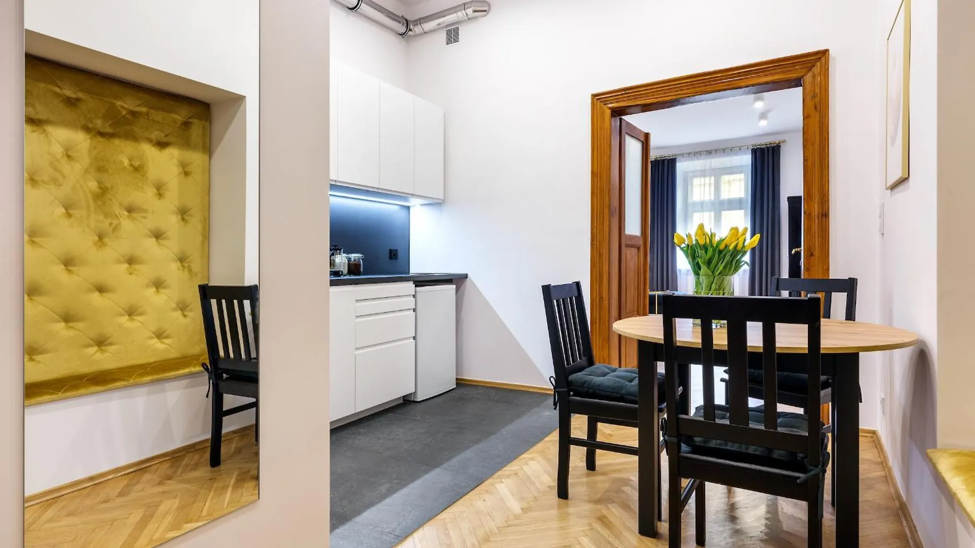 Tyzenhauz Apartments Old Town Cracovia