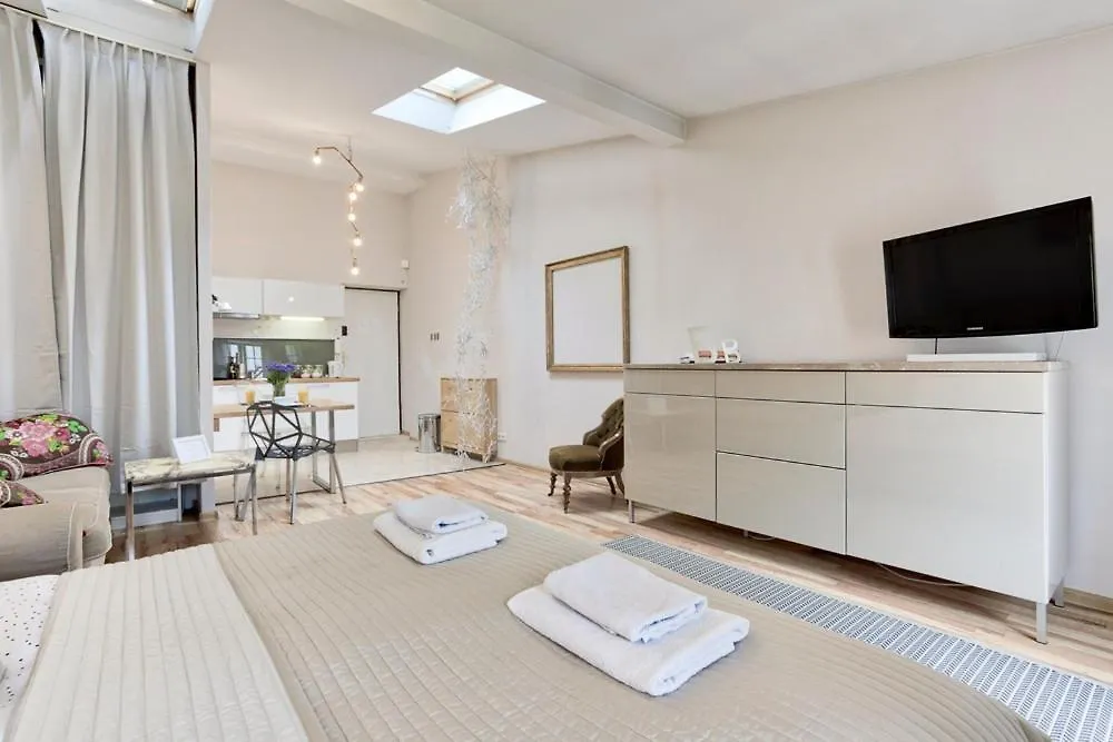 Tyzenhauz Apartments Old Town Cracovia Polonia